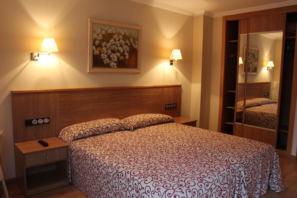 Pontus Veteris Hotel Sanxenxo Phòng bức ảnh